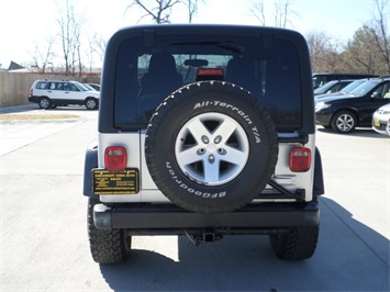 2004 Jeep Wrangler Rubicon   - Photo 5 - Cincinnati, OH 45255