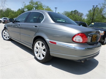 2003 Jaguar X-Type 3.0   - Photo 12 - Cincinnati, OH 45255