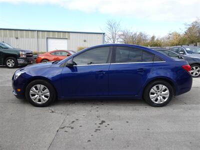 2012 Chevrolet Cruze LS  Ecotec 1.8L I4 FWD - Photo 4 - Cincinnati, OH 45255