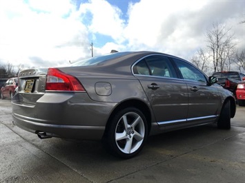 2010 Volvo S80 T6   - Photo 13 - Cincinnati, OH 45255