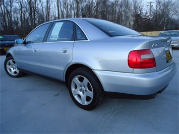 1998 Audi A4   - Photo 12 - Cincinnati, OH 45255