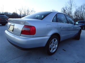 1998 Audi A4   - Photo 13 - Cincinnati, OH 45255