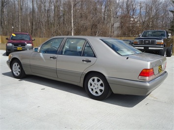 1995 MERCEDES BENZ S420   - Photo 4 - Cincinnati, OH 45255