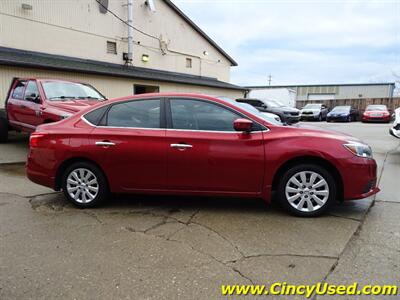 2016 Nissan Sentra SL  1.8L I4 FWD - Photo 6 - Cincinnati, OH 45255