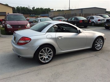 2005 Mercedes-Benz SLK350   - Photo 6 - Cincinnati, OH 45255