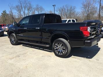 2016 Nissan Titan XD Platinum Reserve   - Photo 4 - Cincinnati, OH 45255