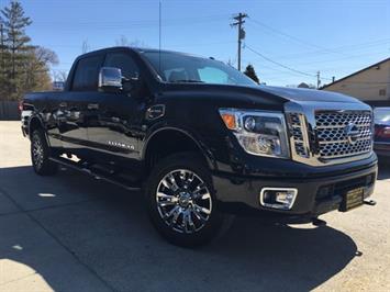 2016 Nissan Titan XD Platinum Reserve   - Photo 10 - Cincinnati, OH 45255