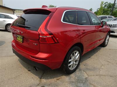 2020 Volvo XC60 T5 Momentum  2.0L Turbo I4 AWD - Photo 6 - Cincinnati, OH 45255