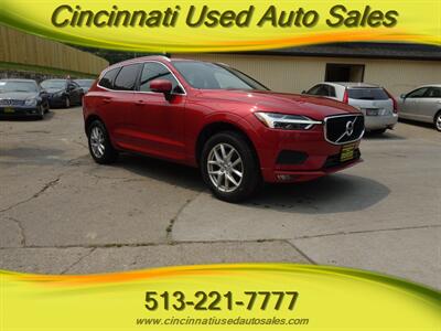 2020 Volvo XC60 T5 Momentum  2.0L Turbo I4 AWD