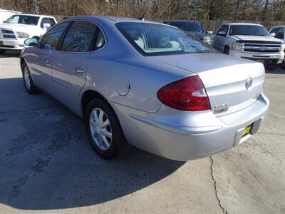 2006 Buick Lacrosse CX  3.8L V6 FWD - Photo 8 - Cincinnati, OH 45255