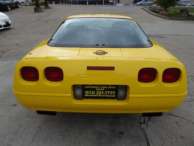 1994 Chevrolet Corvette   - Photo 5 - Cincinnati, OH 45255