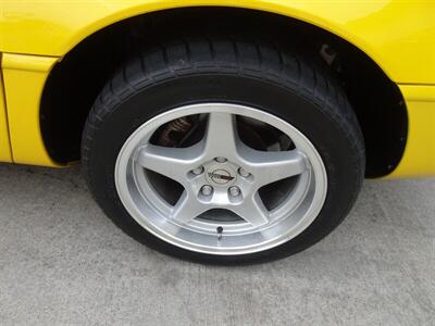 1994 Chevrolet Corvette   - Photo 23 - Cincinnati, OH 45255