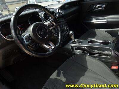 2018 Ford Mustang EcoBoost   - Photo 12 - Cincinnati, OH 45255