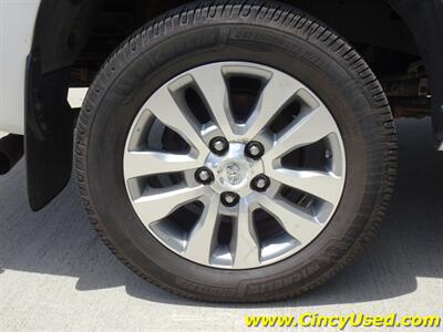 2012 Toyota Tundra Limited   - Photo 36 - Cincinnati, OH 45255