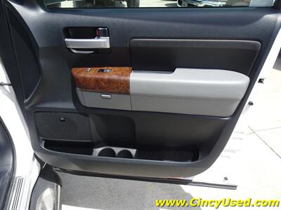 2012 Toyota Tundra Limited   - Photo 35 - Cincinnati, OH 45255
