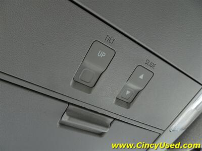 2012 Toyota Tundra Limited   - Photo 26 - Cincinnati, OH 45255