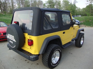 2004 JEEP WRANGLER Sport   - Photo 6 - Cincinnati, OH 45255