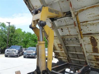 2003 Ford F-650 Extended Cab   - Photo 11 - Cincinnati, OH 45255