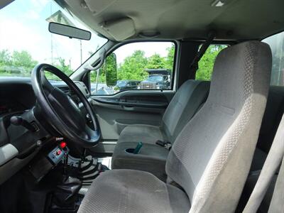 2003 Ford F-650 Extended Cab   - Photo 22 - Cincinnati, OH 45255