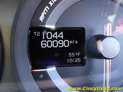 2014 Aston Martin Vanquish Volante - Photo 25 - Cincinnati, OH 45255