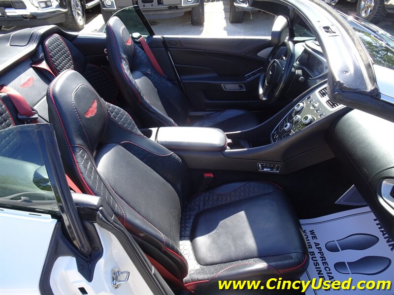 2014 Aston Martin Vanquish Volante - Photo 18 - Cincinnati, OH 45255