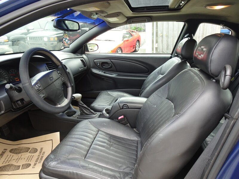 2003 Chevrolet Monte Carlo SS  3.8L V6 FWD - Photo 11 - Cincinnati, OH 45255