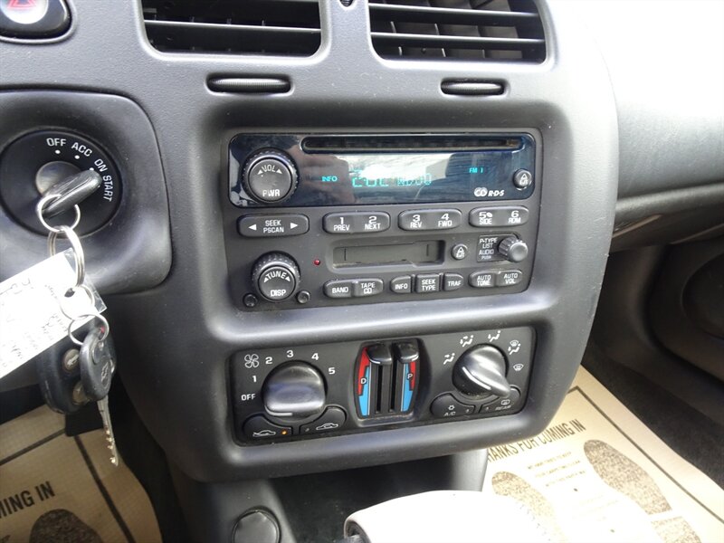 2003 Chevrolet Monte Carlo SS  3.8L V6 FWD - Photo 16 - Cincinnati, OH 45255