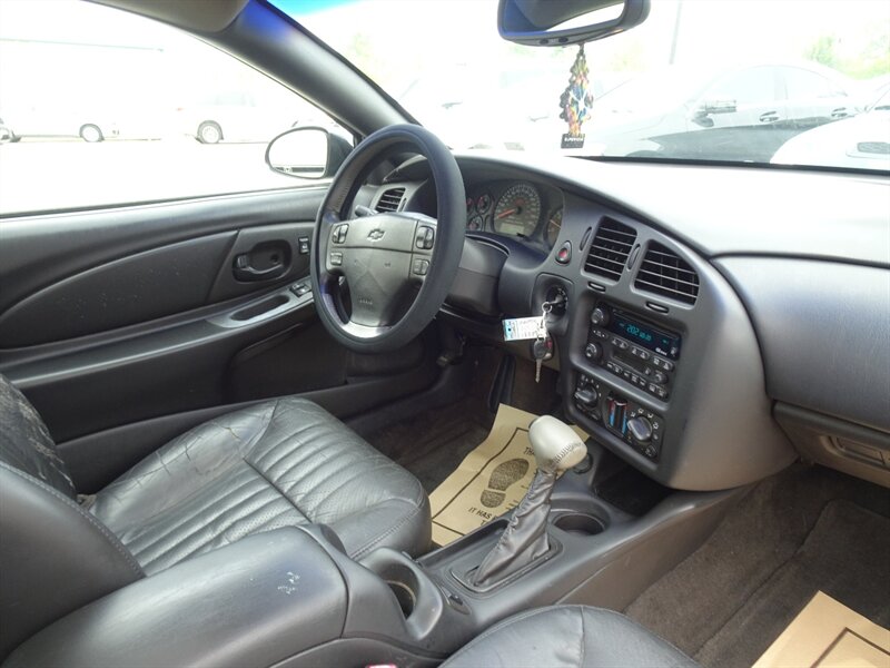 2003 Chevrolet Monte Carlo SS  3.8L V6 FWD - Photo 14 - Cincinnati, OH 45255
