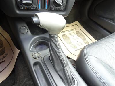 2003 Chevrolet Monte Carlo SS  3.8L V6 FWD - Photo 15 - Cincinnati, OH 45255