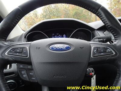 2015 Ford Focus SE   - Photo 20 - Cincinnati, OH 45255