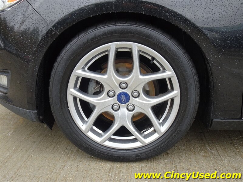 2015 Ford Focus SE   - Photo 31 - Cincinnati, OH 45255