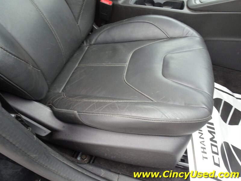 2015 Ford Focus SE   - Photo 29 - Cincinnati, OH 45255