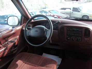 1997 Ford F150 Standard   - Photo 8 - Cincinnati, OH 45255