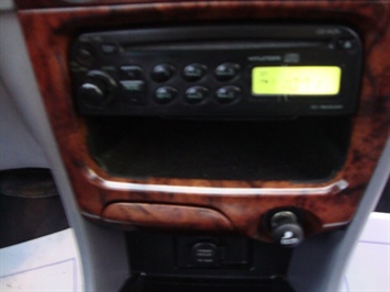 2001 Hyundai Sonata GLS   - Photo 13 - Cincinnati, OH 45255