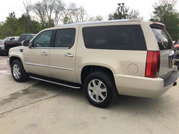 2007 Cadillac Escalade ESV   - Photo 4 - Cincinnati, OH 45255