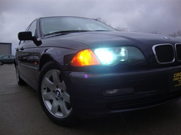 1999 BMW 323i   - Photo 12 - Cincinnati, OH 45255