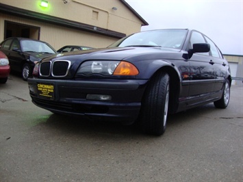 1999 BMW 323i   - Photo 11 - Cincinnati, OH 45255