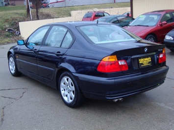 1999 BMW 323i   - Photo 4 - Cincinnati, OH 45255