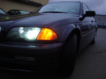 1999 BMW 323i   - Photo 13 - Cincinnati, OH 45255