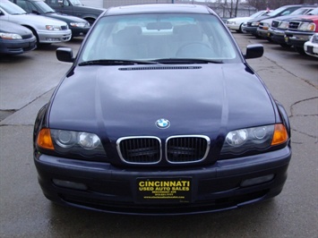 1999 BMW 323i   - Photo 2 - Cincinnati, OH 45255