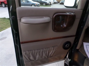 2001 GMC Savana   - Photo 22 - Cincinnati, OH 45255