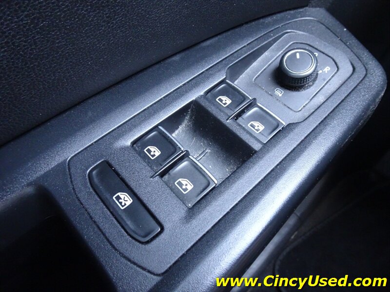 2018 Volkswagen Atlas V6 SE 4Motion - Photo 24 - Cincinnati, OH 45255