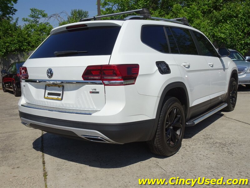 2018 Volkswagen Atlas V6 SE 4Motion - Photo 7 - Cincinnati, OH 45255