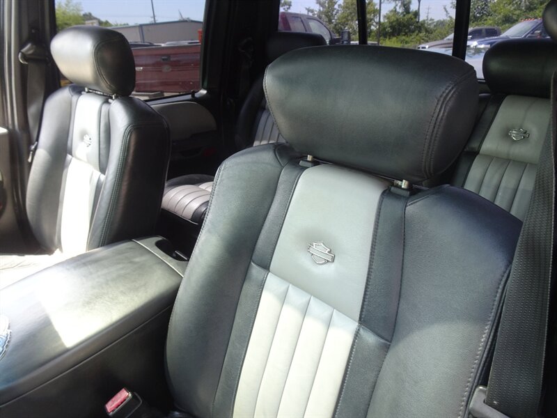 2003 Ford F-150 Harley-Davidson  Supercharged RWD - Photo 15 - Cincinnati, OH 45255