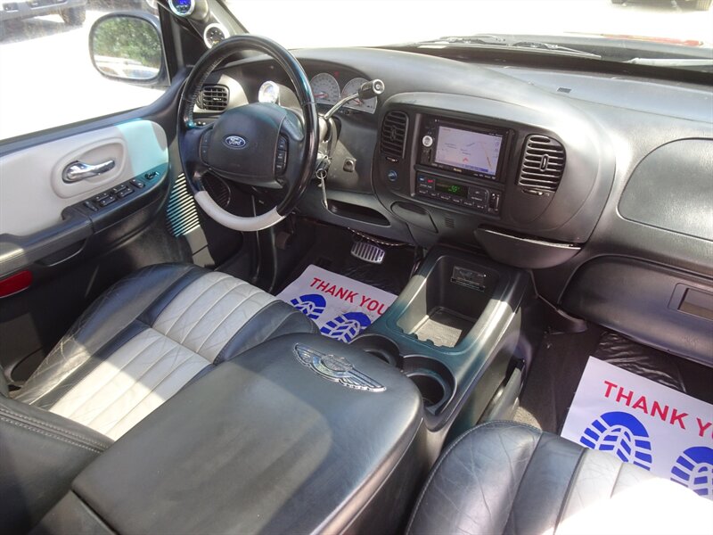 2003 Ford F-150 Harley-Davidson  Supercharged RWD - Photo 9 - Cincinnati, OH 45255