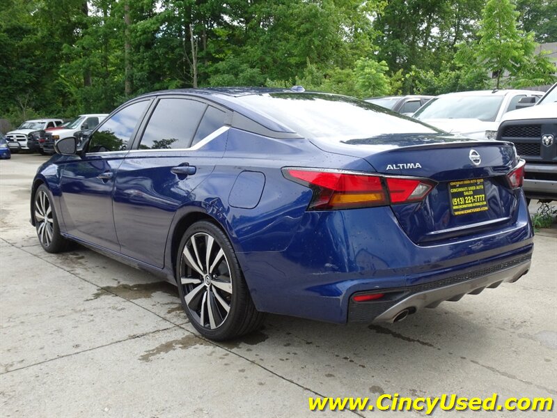 2019 Nissan Altima 2.5 SR - Photo 10 - Cincinnati, OH 45255