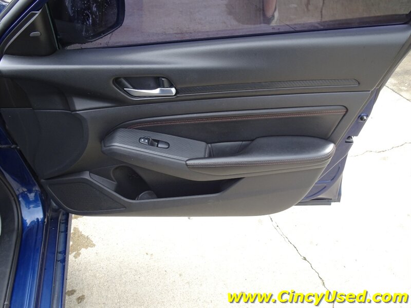 2019 Nissan Altima 2.5 SR - Photo 30 - Cincinnati, OH 45255