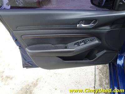 2019 Nissan Altima 2.5 SR   - Photo 29 - Cincinnati, OH 45255