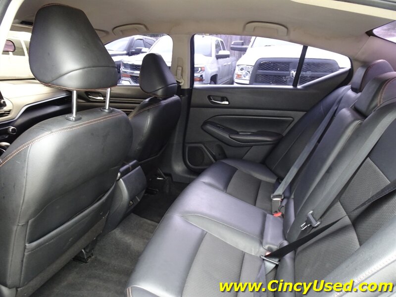 2019 Nissan Altima 2.5 SR - Photo 14 - Cincinnati, OH 45255