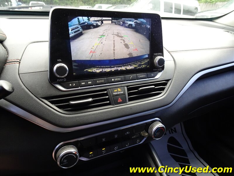 2019 Nissan Altima 2.5 SR - Photo 20 - Cincinnati, OH 45255